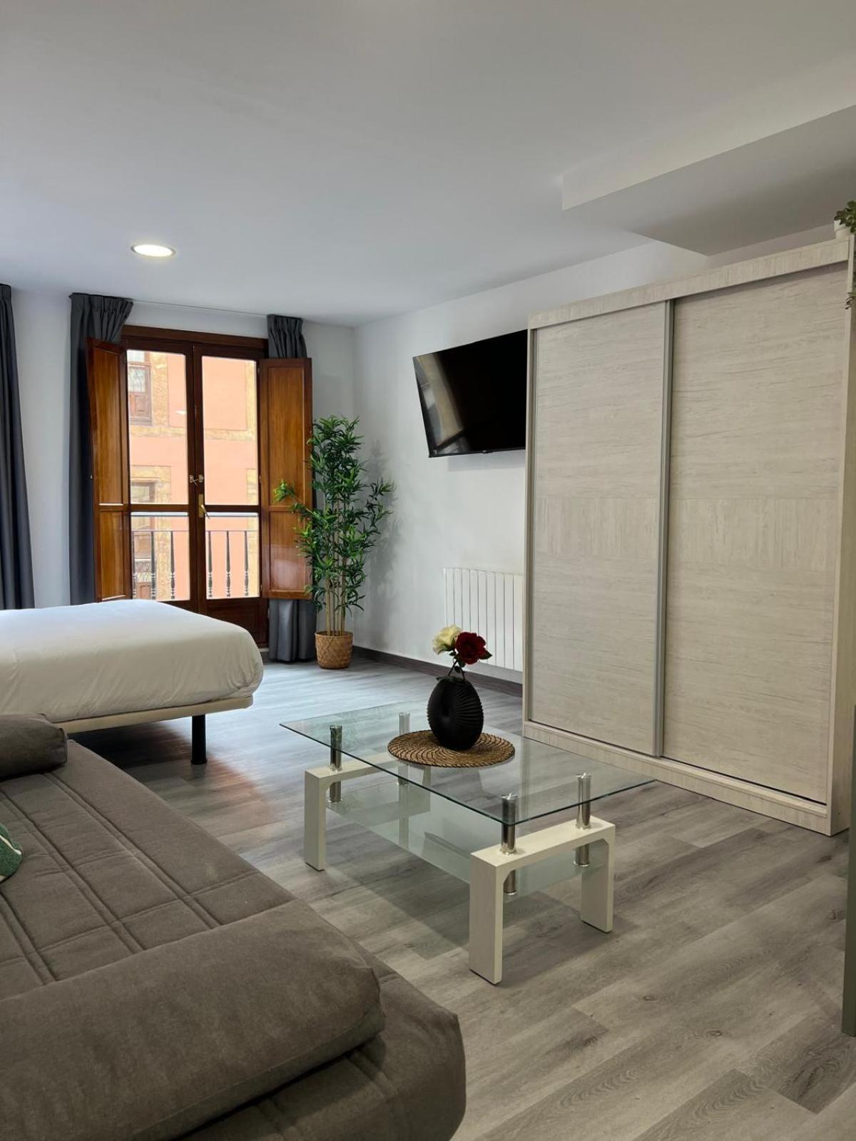 Rosal Central Studios Oviedo Zewnętrze zdjęcie